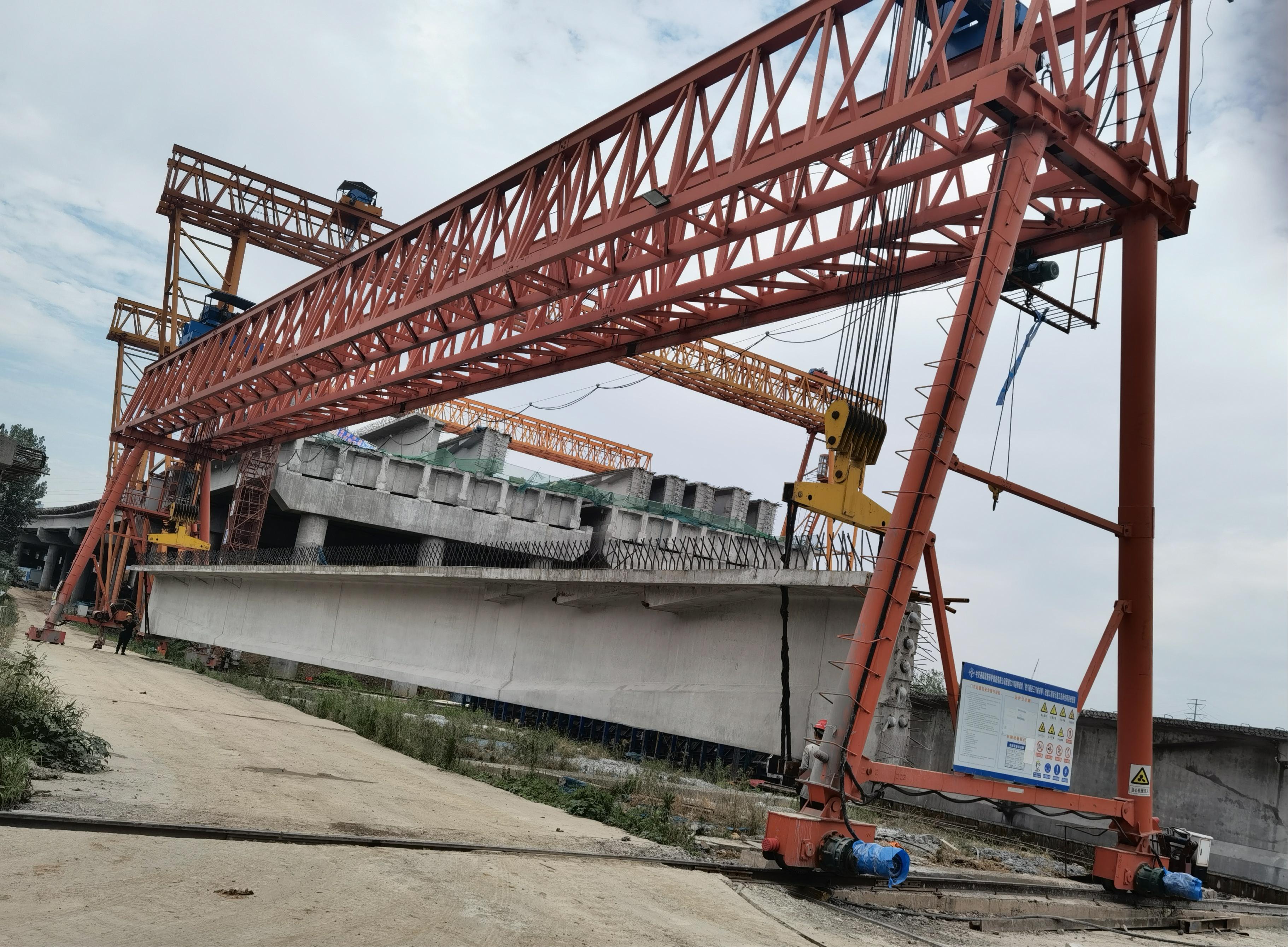 雙梁龍門吊出現(xiàn)重物自墜怎么回事？