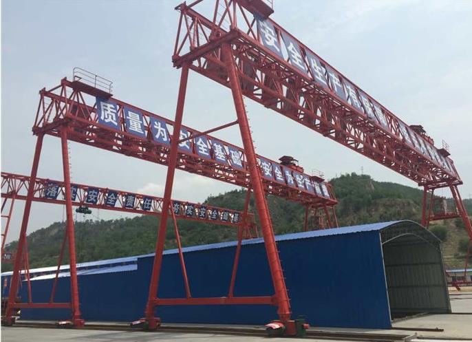 路橋門式起重機(jī)的運(yùn)行速度和哪些因素有關(guān)？