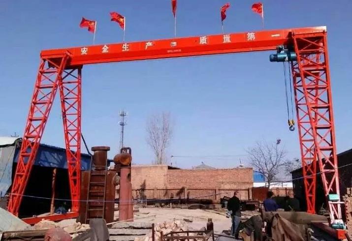 MHGY10噸上包下花葫蘆龍門軌道有安裝標(biāo)準(zhǔn)嗎？都有幾種方法？